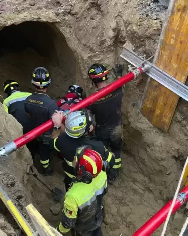 رجل خطط لسرقة مصرف في روما.. حفر حفرة فطُمر فيها