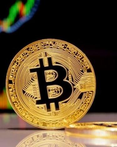 "بتكوين" تتجاوز حاجز 20 ألف دولار