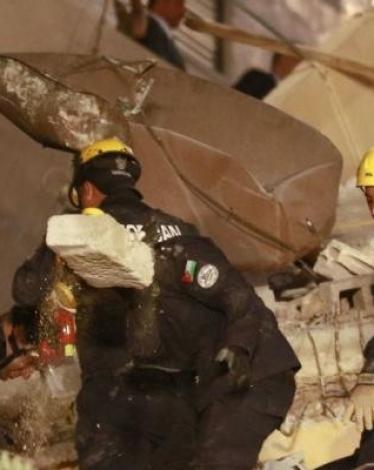 ارتفاع عدد قتلى انهيار مبنى سكني في الأردن إلى 10