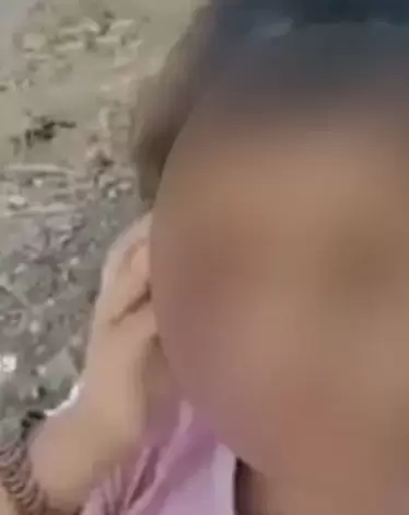 توقيف أردني صور ابنته تبكي على قبر والدتها