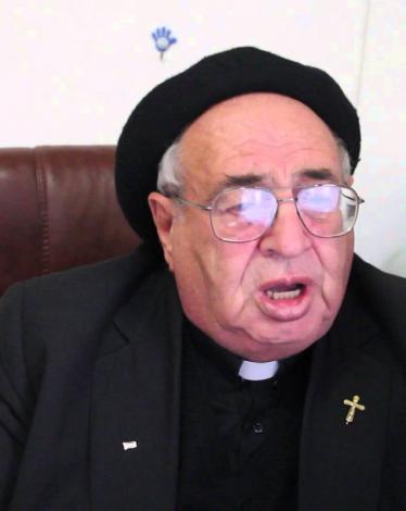 "الأب مسلم": المقاومون يبثون فينا روح الأمان وحق العودة