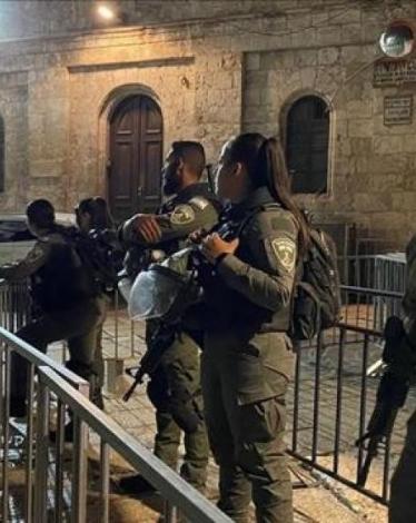 تجنيد 4 سرايا.. لابيد يجري تقييمًا للوضع في القدس
