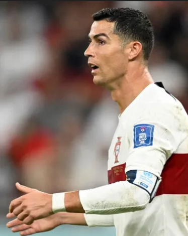 مفاجأة مدوية بشأن عقد رونالدو مع النصر السعودي