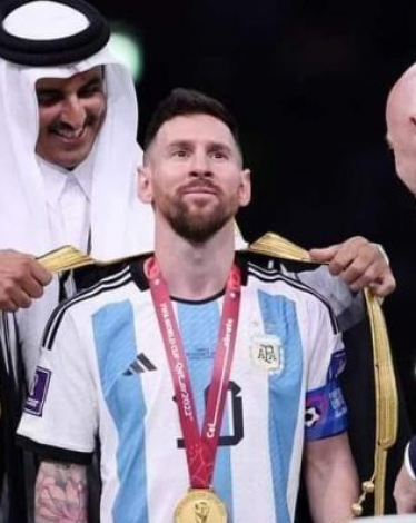 عرض مبلغ كبير لشراء بشت ميسي