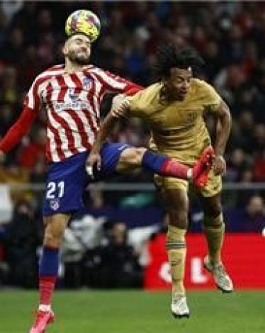 برشلونة يبلغ كاراسكو بموعد ضمه