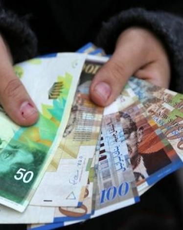 العمل الحكومي بغزة تُعلن موعد صرف رواتب الموظفين عن شهر ديسمبر
