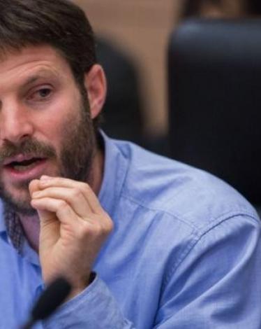 سموتريتش يُعقب على قرار العقوبات المفروضة على السلطة الفلسطينية