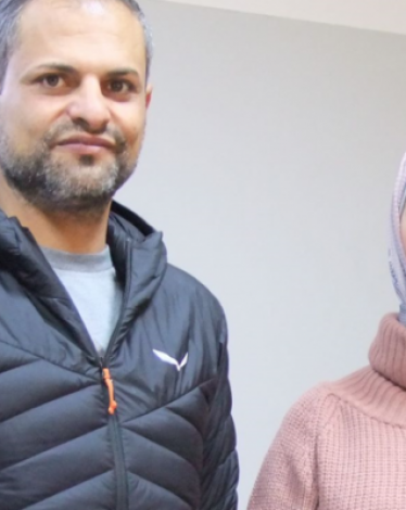 مواطنة ألمانية تشهر إسلامها أمام المحكمة العليا الشرعية في غزة