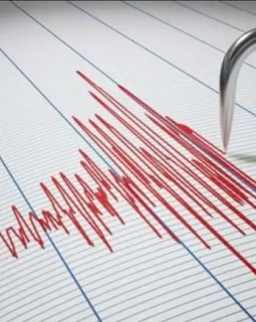 زلزال بقوة 5 درجات يضرب تركيا وأندونيسيا