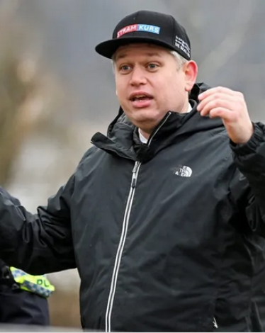 النرويج تلغي إذنا بحرق المصحف.. والعثور على نسخ مكتوب عليها شتائم بالسويد