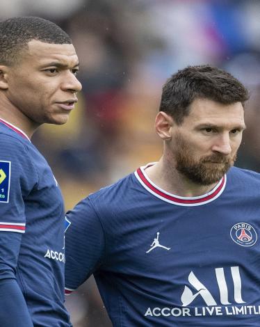 مبابي يلعب دورا خفيا لدفع ميسي خارج أسوار باريس
