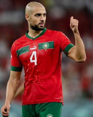 برشلونة يراقب ثلاثي المغرب أمام البرازيل