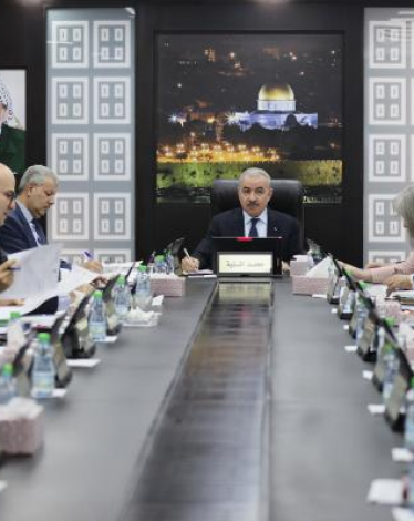 أبرز قرارات مجلس وزراء حكومة رام الله خلال جلسته الأسبوعية