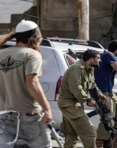 4 إصابات باعتداء للمستوطنين جنوب الخليل
