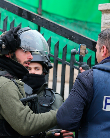 لجنة دعم الصحفيين تعقب على اعتداء الاحتلال على الصحفيين بالقدس