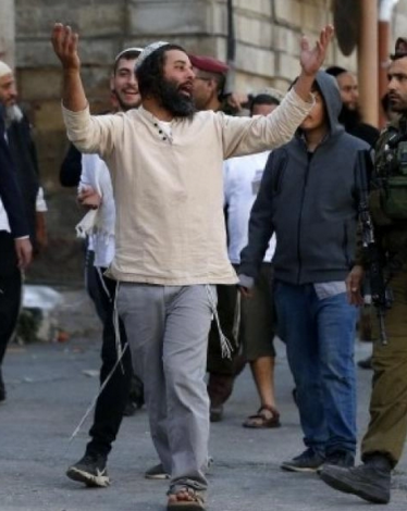 مستوطنون يُهاجمون المواطنين شرق رام الله