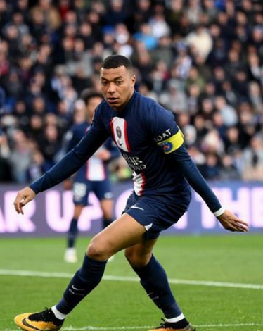 الأموال تتحدث.. الريال يترقب إشارة باريس من أجل مبابي