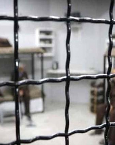 الاحتلال يحتجز الأسير أحمد الحلايقة فور الإفراج عنه