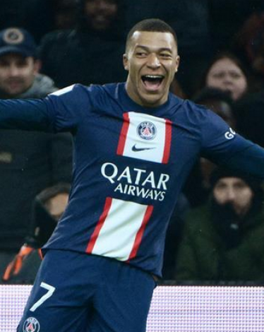 ريال مدريد ينتظر تضحية مبابي وباريس