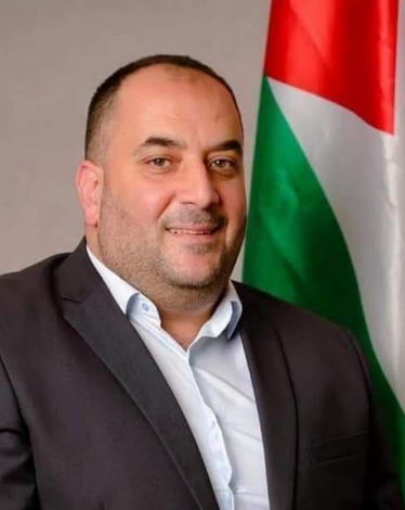وقفة لنقابة المهندسين بنابلس تنديدًا باعتقال السلطة للمهندس يزن جبر