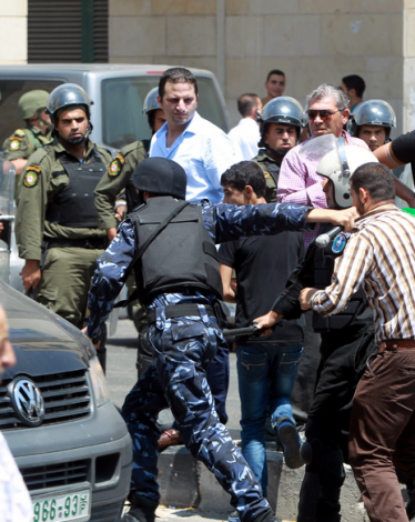 السلطة تستعد لتنفيذ مخطط إجرامي ضد الكتلة الإسلامية بالضفة