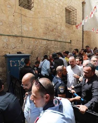 مستوطنون يجددون استهداف المسيحيين في القدس
