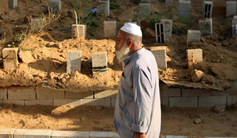 كرامة الدفن... حُلم مؤجل في غزة