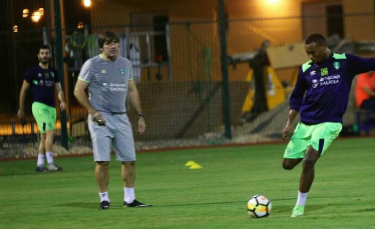 المسيليم وأبوابونا يدعمان أهلي جدة أمام التعاون