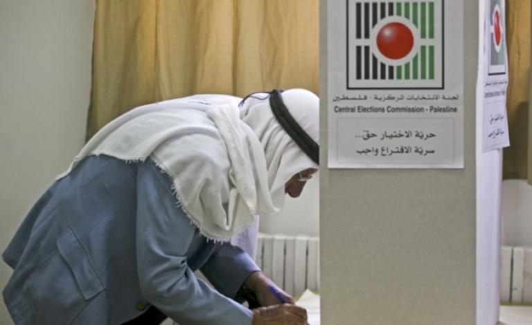 فصائل المقاومة تدعو السلطة للعدول عن قرارها بتأجيل الانتخابات
