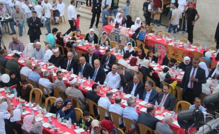 هيئة الأعمال الخيرية الإماراتية تنظم إفطارها السنوي بنابلس
