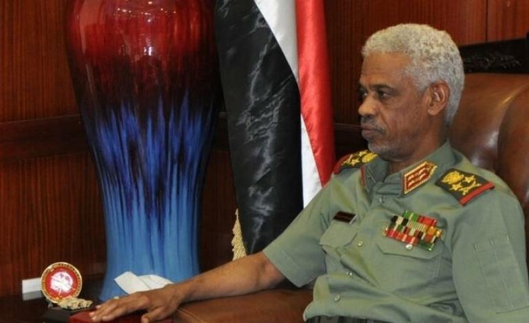 وزير الدفاع السوداني الفريق أول عوض بن عوف