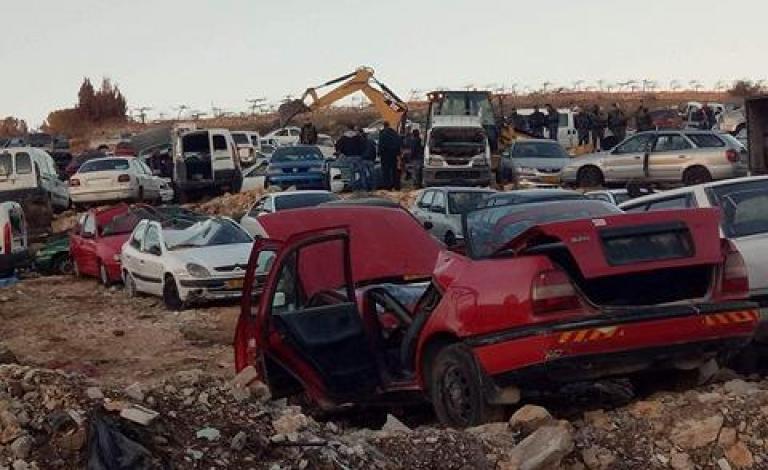 إتلاف 258 مركبة غير قانونية بالخليل