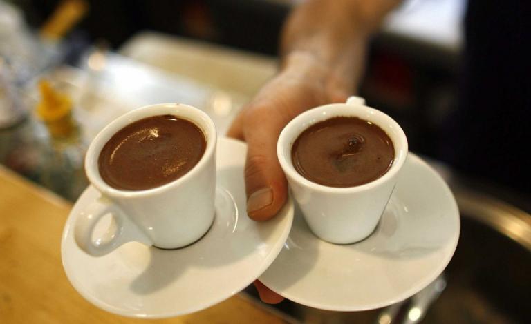 آثار جانبية كثيرة للإفراط في الكافيين