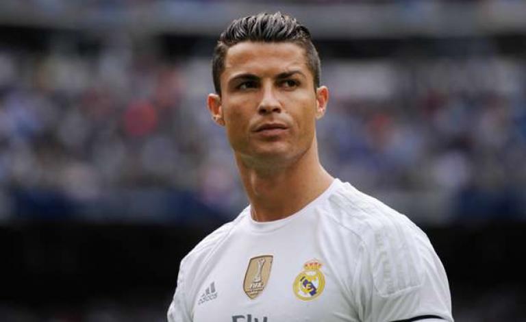 cristiano-ronaldo-cropped_1mlugrmnvlkd71rhrtnf83de8e