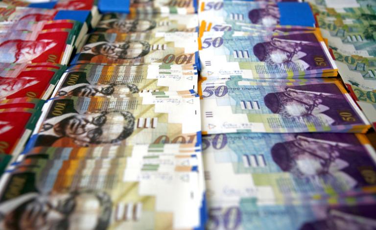 b6f60a84fd41ebd39e17a8680563bde9