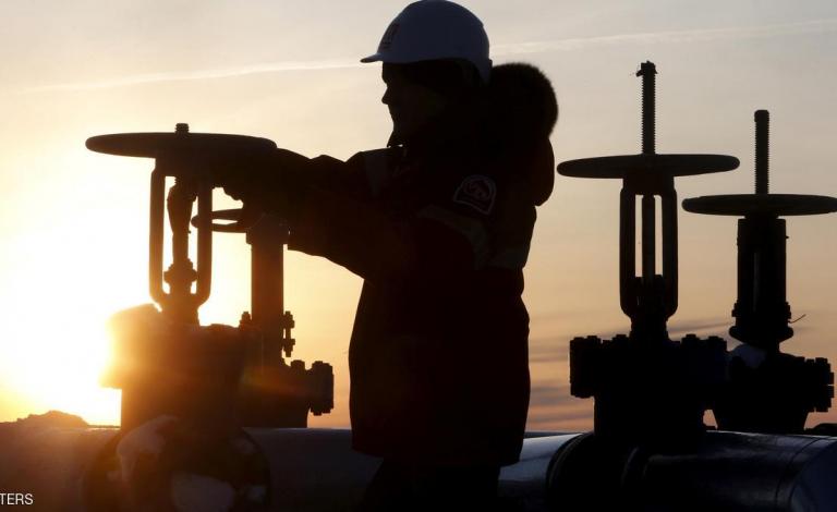 النفط فوق 55 دولارا