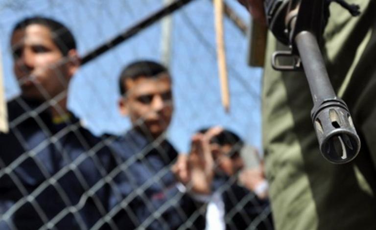 أربعة أسرى يدخلون أعوامًا جديدة في سجون الاحتلال