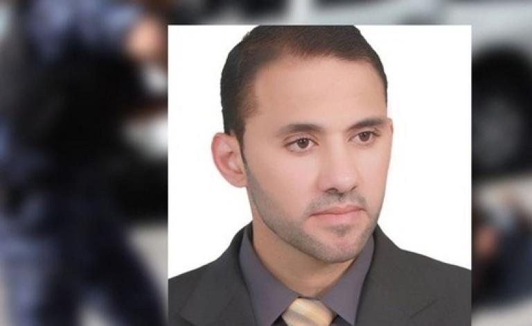 الصحفي طارق أبو زيد