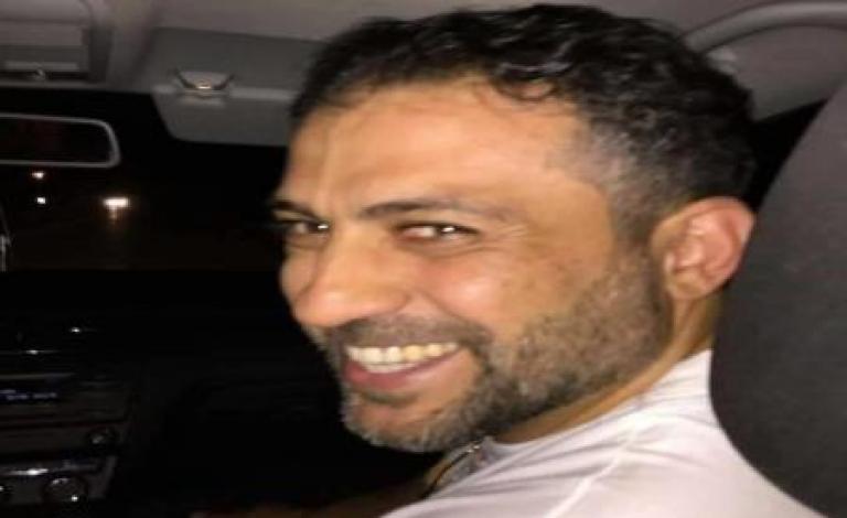 منير
