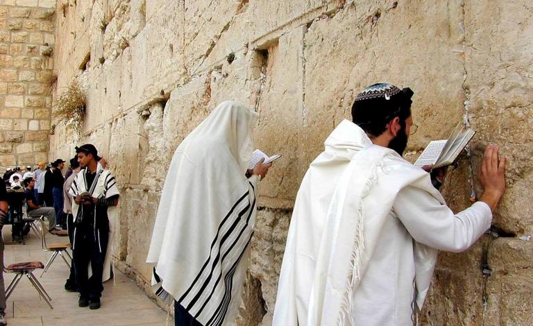 1414932544_صلاة-اليهود