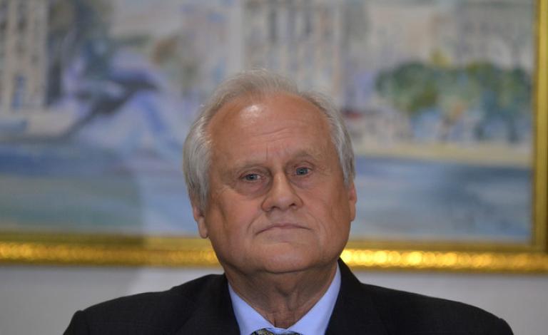  الأسلحة الثقيلة