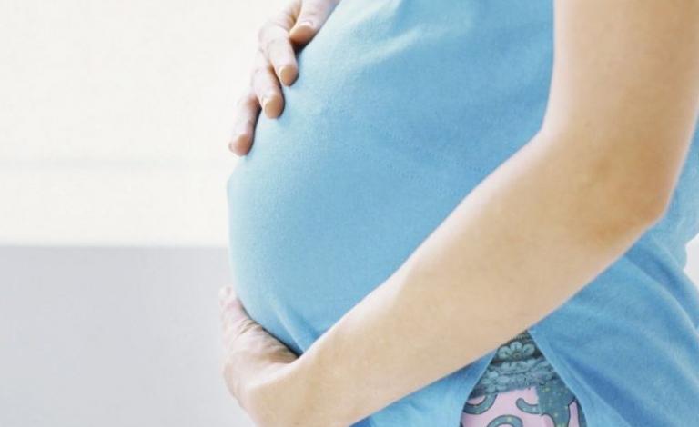 ما هو تأثير التوتر والقلق على الحامل والجنين؟