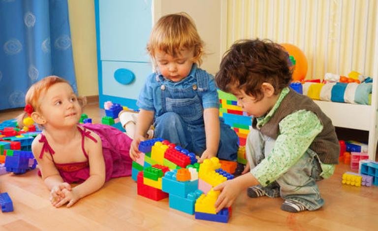 ألعاب آمنة للأطفال