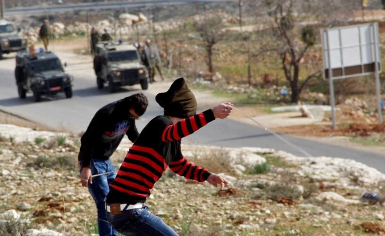 رصاص-الاحتلال-يصيب-طفل-فلسطيني-في-رأسه-1437785057