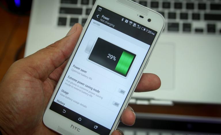 خطوات عملية تطيل عمر بطارية هاتفك
