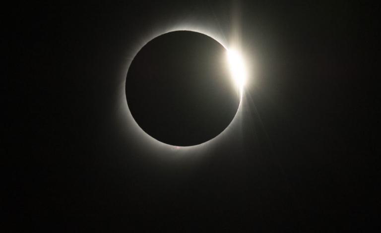 1042154696