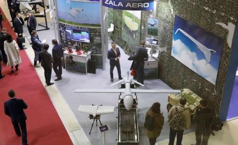 5bd1a74395a597f36a8b4642