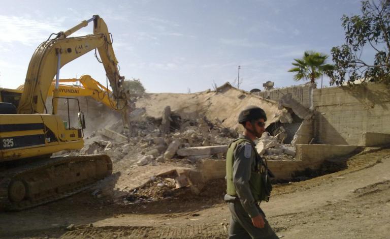 2726606a5b8f0f2d34e31af94fff9a96