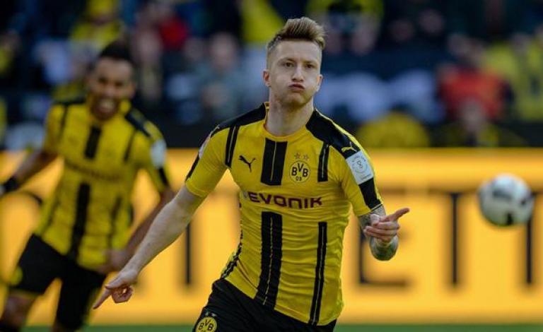 دورتموند اللاعب ريوس