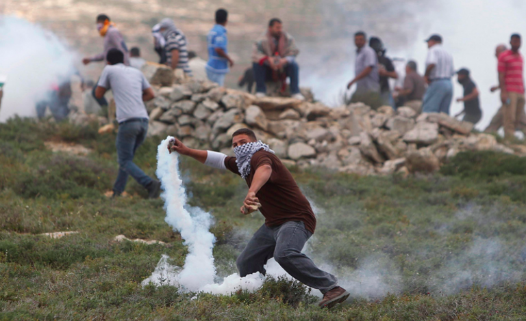 مواجهات مع قوات الاحتلال الإسرائيلي بالضفة المحتلة